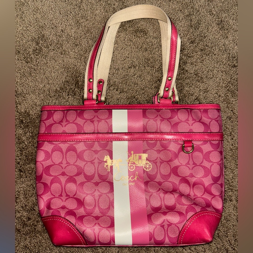 Vintage Coach Shoulder Purse